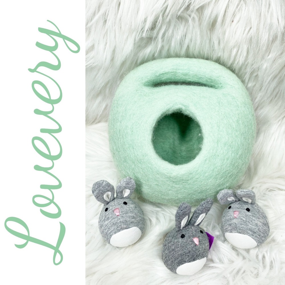 Lovevery Hide and Seek Bunnies Felt Burrow Set Gray Mint Green Babbler Play Kit